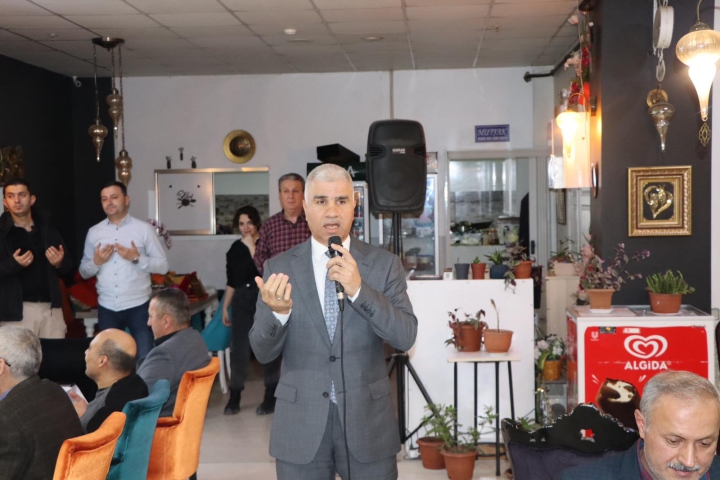 Kaynarca İlçe Nüfus Müdürü Perihan Akcaba onuruna veda yemeği