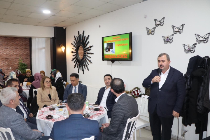 Kaynarca İlçe Nüfus Müdürü Perihan Akcaba onuruna veda yemeği