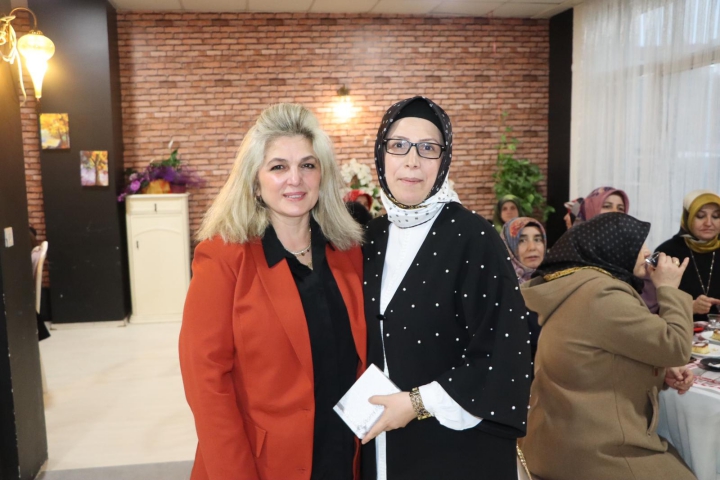 Kaynarca İlçe Nüfus Müdürü Perihan Akcaba onuruna veda yemeği