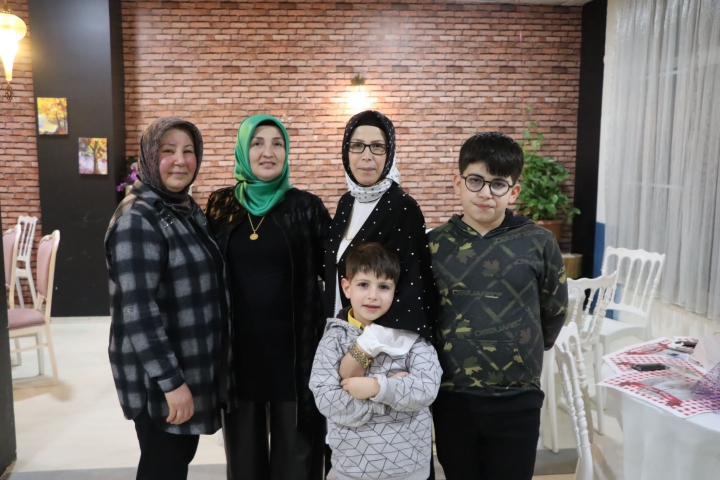 Kaynarca İlçe Nüfus Müdürü Perihan Akcaba onuruna veda yemeği