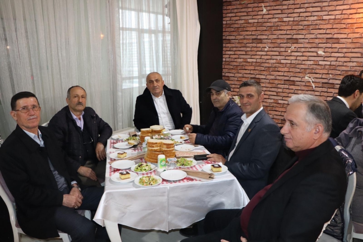 Kaynarca İlçe Nüfus Müdürü Perihan Akcaba onuruna veda yemeği
