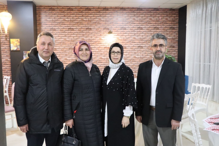 Kaynarca İlçe Nüfus Müdürü Perihan Akcaba onuruna veda yemeği