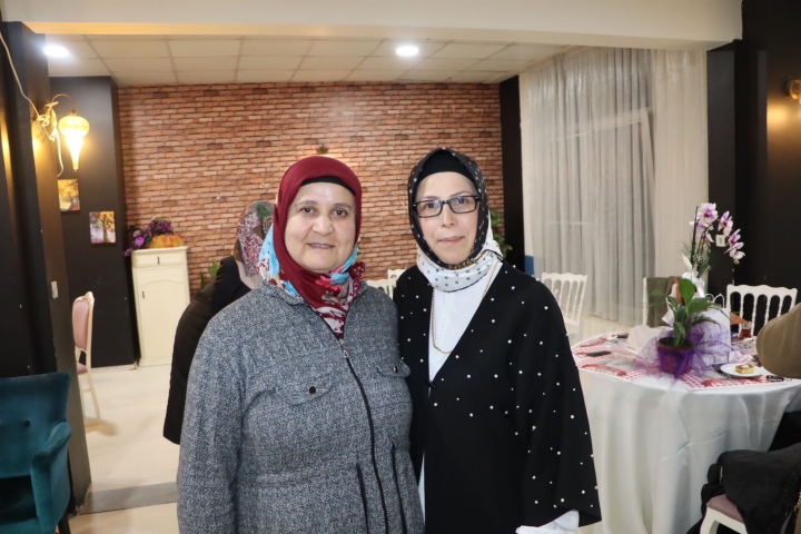 Kaynarca İlçe Nüfus Müdürü Perihan Akcaba onuruna veda yemeği