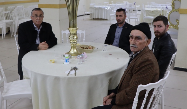 Şehit ve Gazi ailelerine iftar yemeği verildi