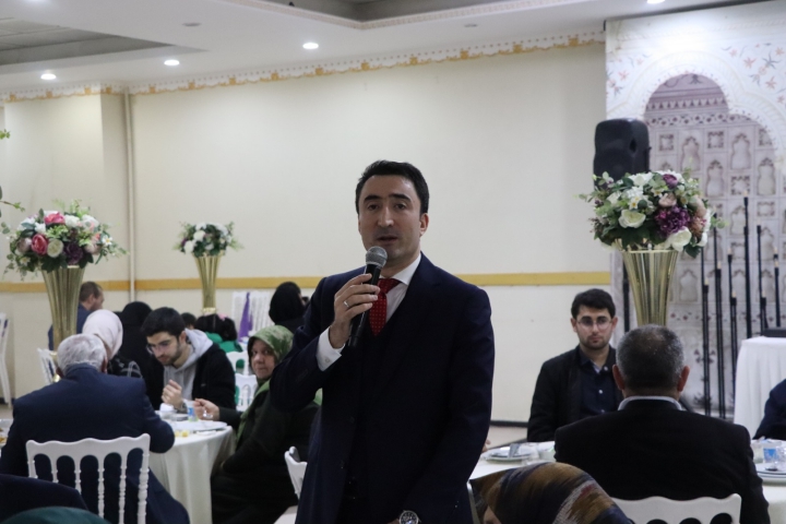 Şehit ve Gazi ailelerine iftar yemeği verildi