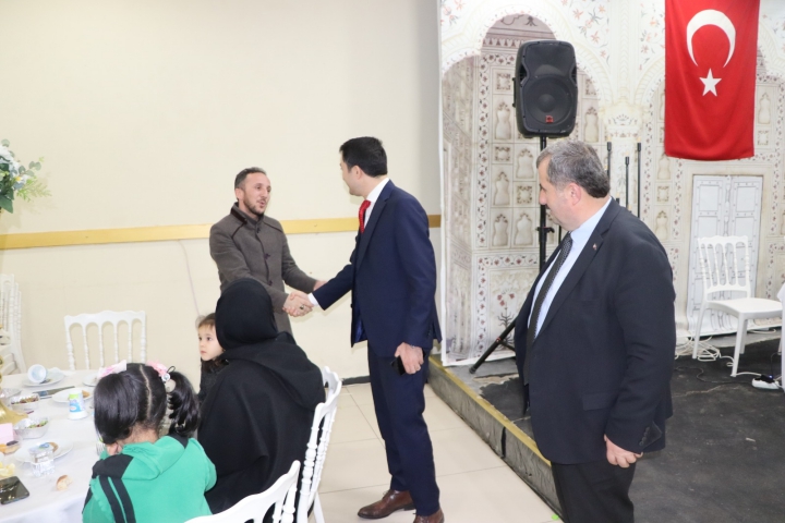 Şehit ve Gazi ailelerine iftar yemeği verildi