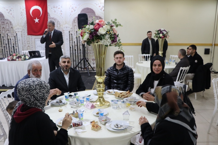 Şehit ve Gazi ailelerine iftar yemeği verildi