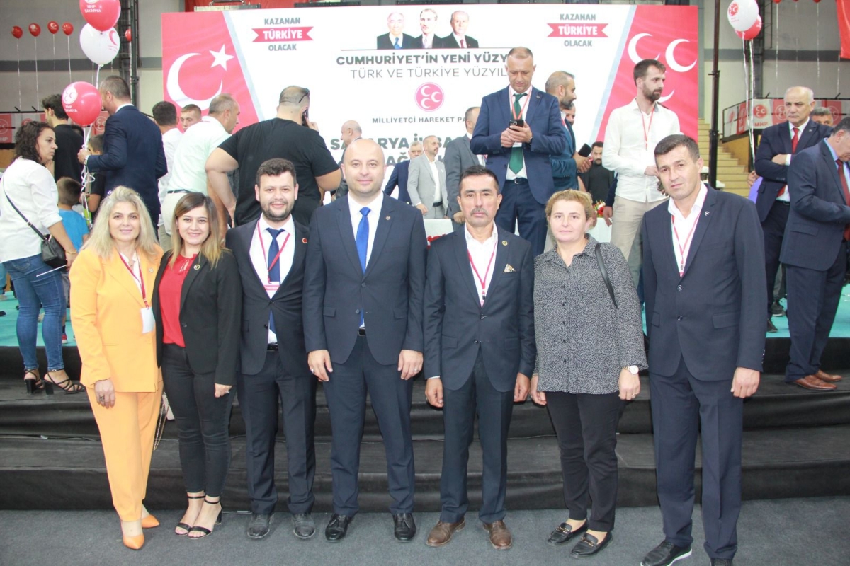 MHP Kaynarca teşkilatı İl  kongresine geniş katılım sağladı