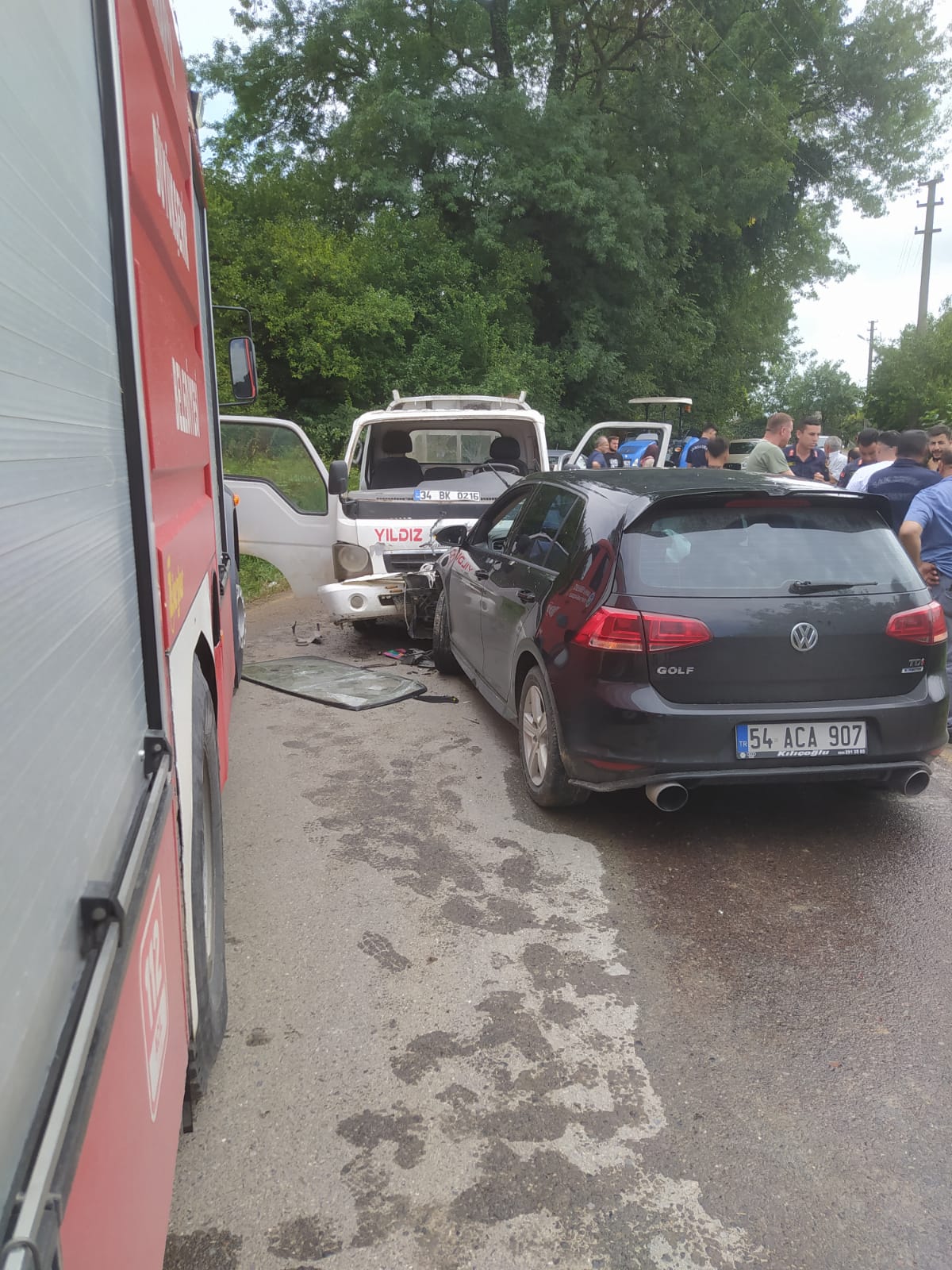 Karamanlar’da trafik kazası