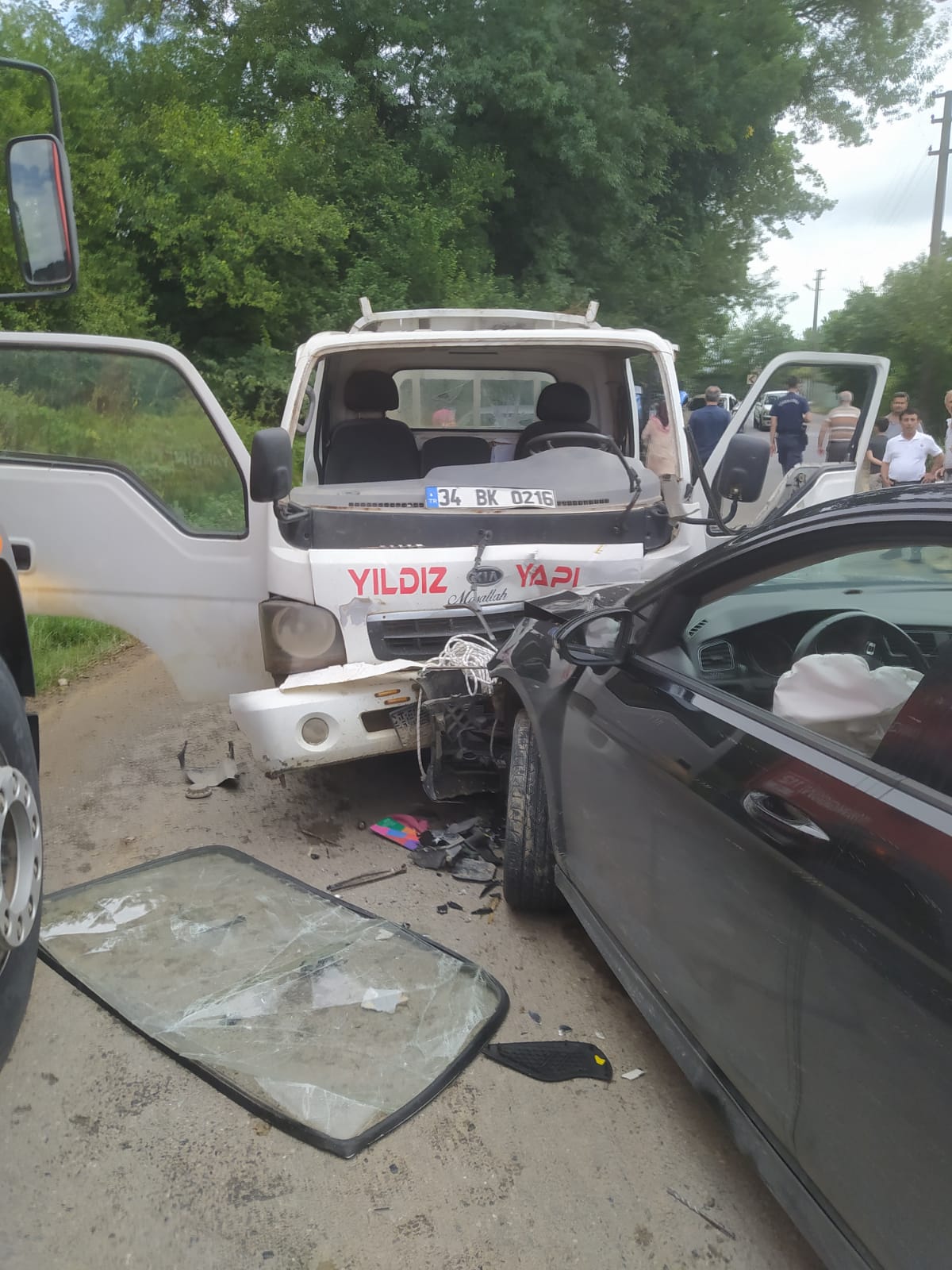 Karamanlar’da trafik kazası