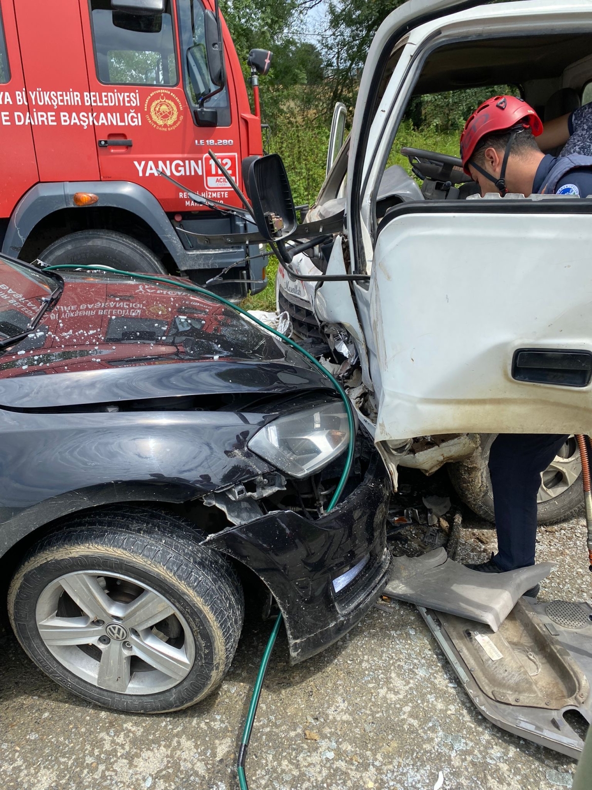 Karamanlar’da trafik kazası