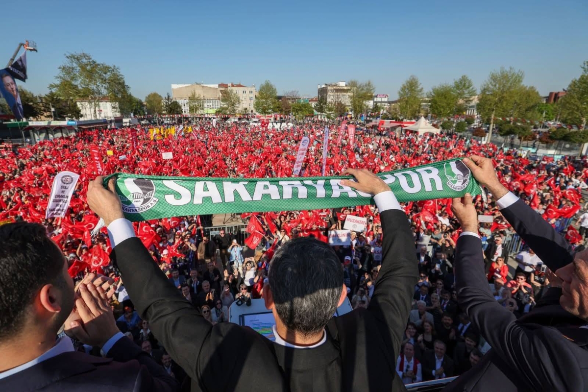 CHP Sakarya Mitinginden fotoğraflar
