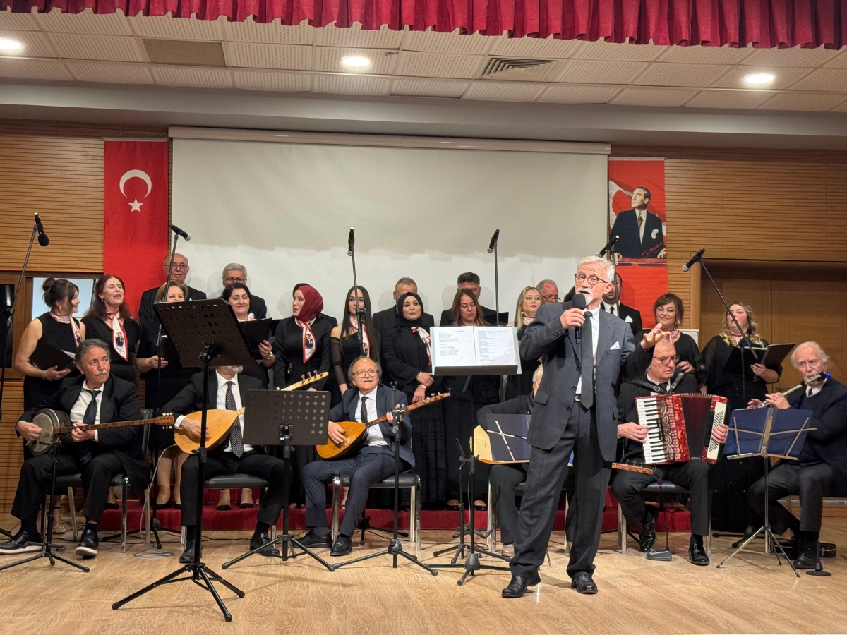 3 Mayıs Türk Halk Müziği Konseri'nden kareler