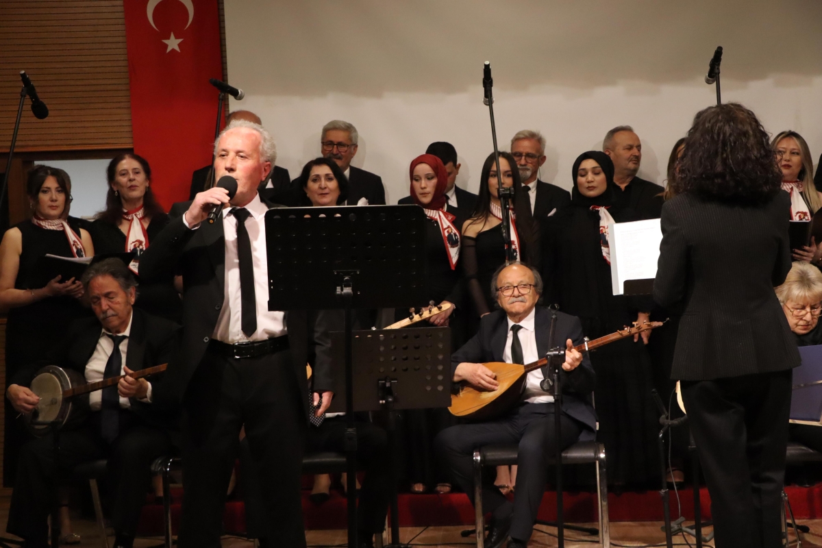 3 Mayıs Türk Halk Müziği Konseri'nden kareler