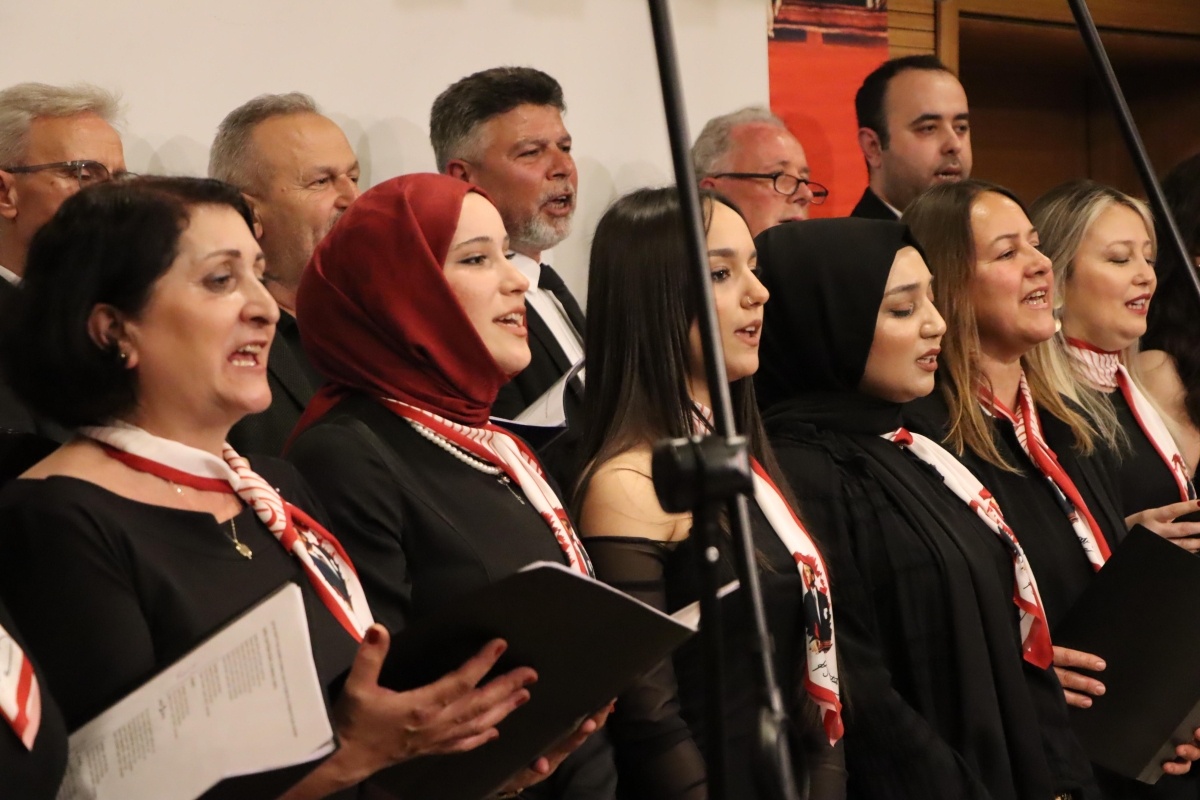 3 Mayıs Türk Halk Müziği Konseri'nden kareler