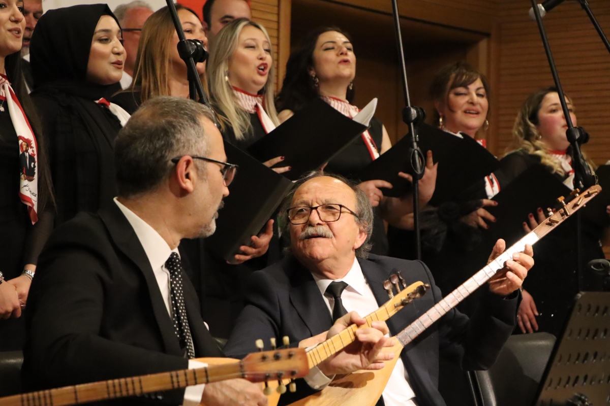 3 Mayıs Türk Halk Müziği Konseri'nden kareler