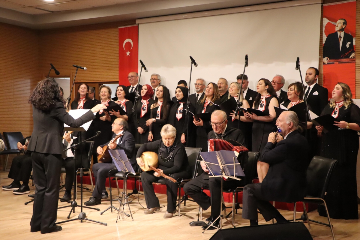3 Mayıs Türk Halk Müziği Konseri'nden kareler