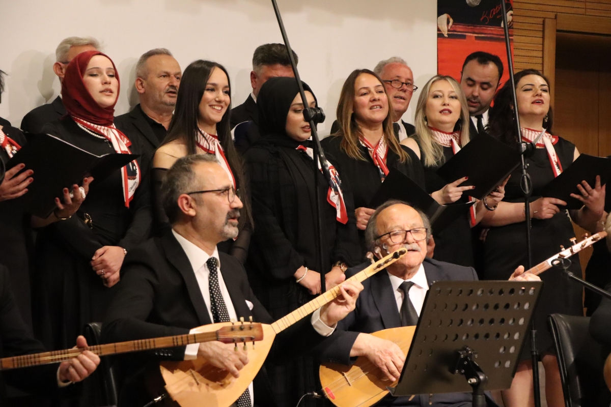 3 Mayıs Türk Halk Müziği Konseri'nden kareler