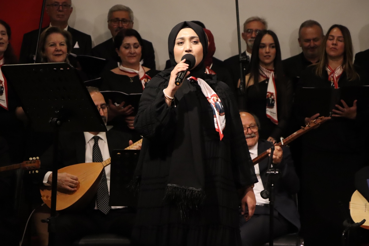 3 Mayıs Türk Halk Müziği Konseri'nden kareler
