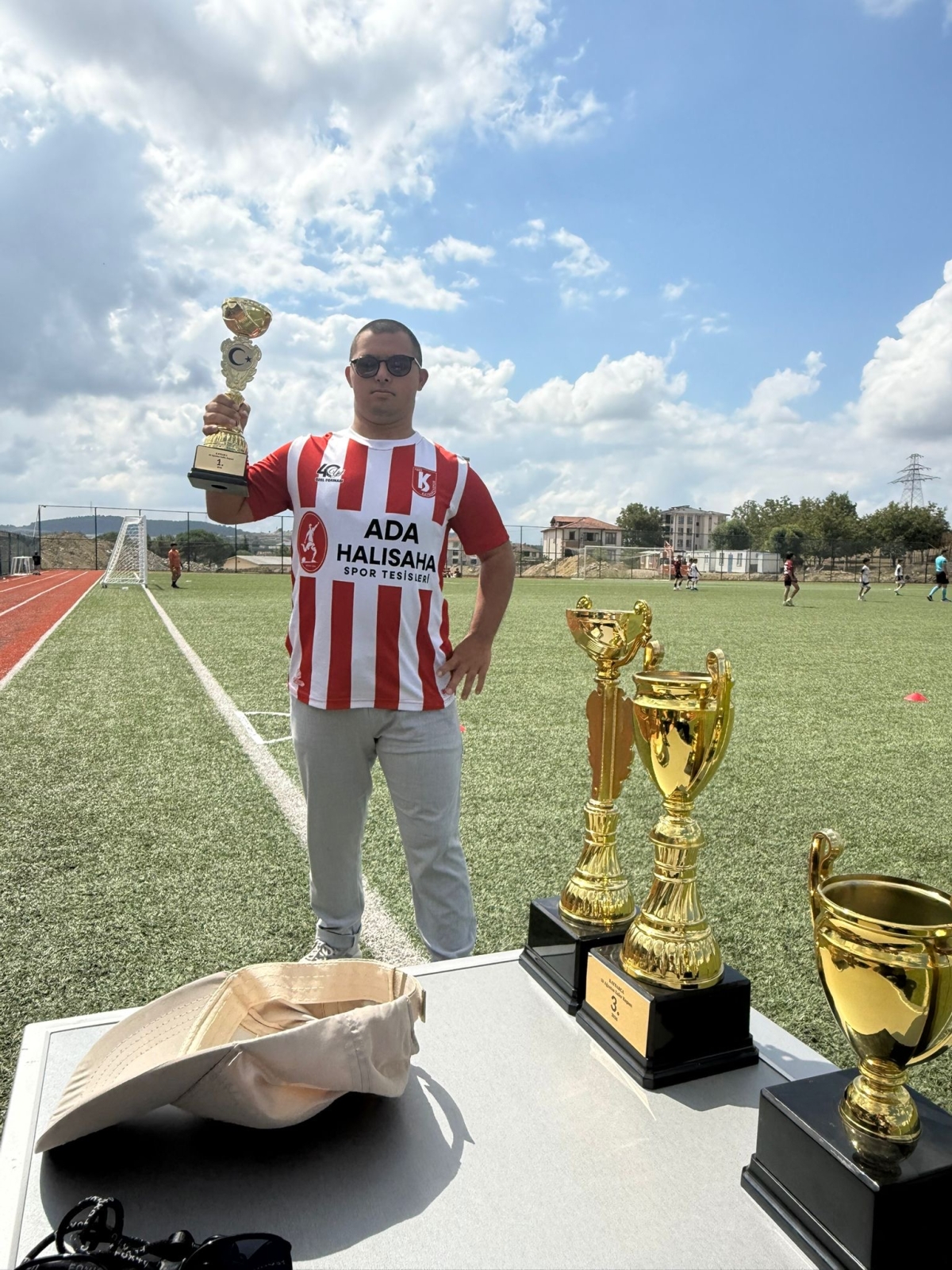 KAYNARCASPOR AKADEMİ ZAFER KUPALARI SAHİPLERİNİ BULDU