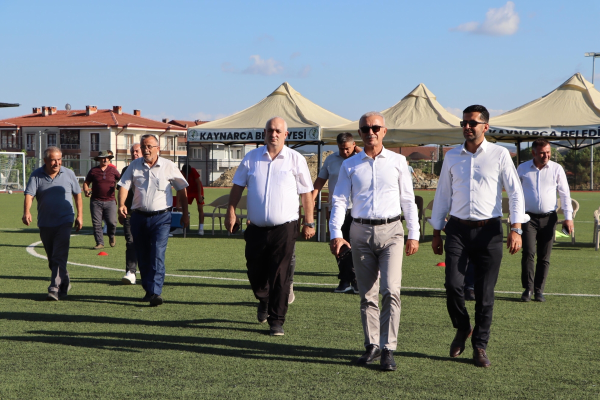 KAYNARCASPOR AKADEMİ ZAFER KUPALARI SAHİPLERİNİ BULDU