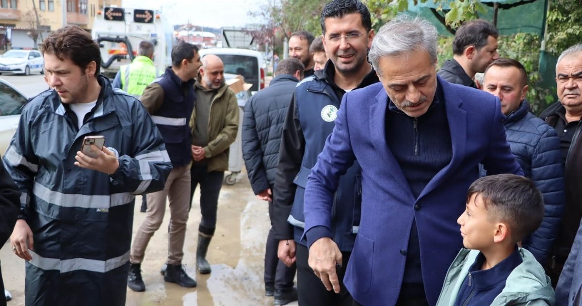 Yusuf Alemdar Kaynarca’da Selden Etkilenen Bölgeleri İnceledi