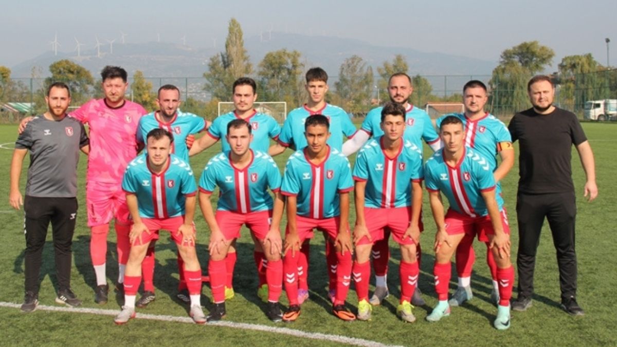 Kaynarcaspor Geyvespor maçına genç takımı ile çıktı