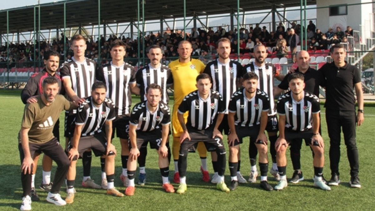 Kaynarcaspor Geyvespor maçına genç takımı ile çıktı