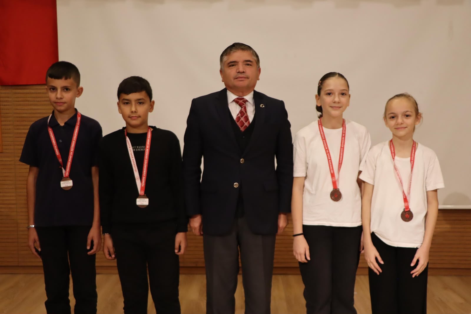 Kaynarca’da 29 Ekim Cumhuriyet Bayramı Coşkuyla Kutlandı
