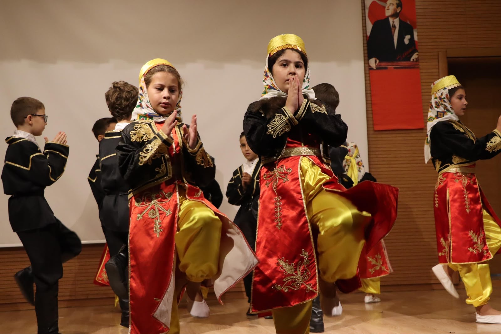 Kaynarca’da 29 Ekim Cumhuriyet Bayramı Coşkuyla Kutlandı