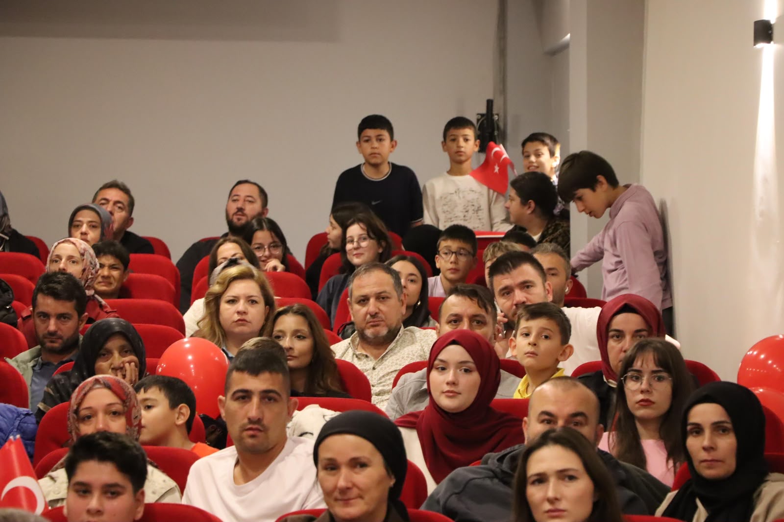 Kaynarca’da 29 Ekim Cumhuriyet Bayramı Coşkuyla Kutlandı