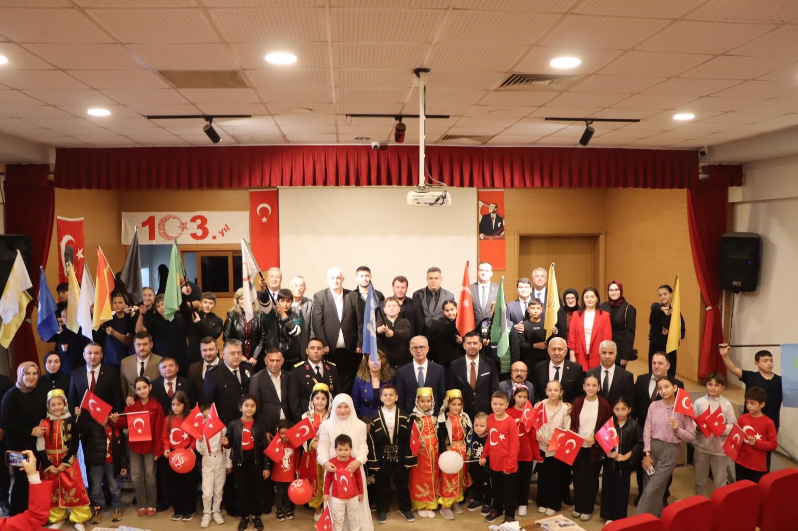 Kaynarca’da 29 Ekim Cumhuriyet Bayramı Coşkuyla Kutlandı