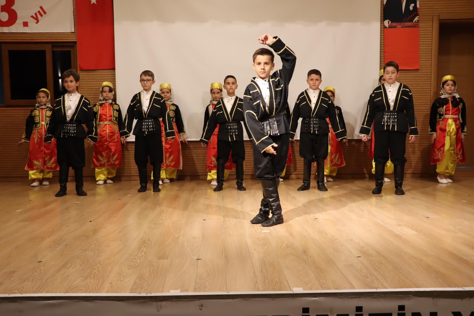 Kaynarca’da 29 Ekim Cumhuriyet Bayramı Coşkuyla Kutlandı