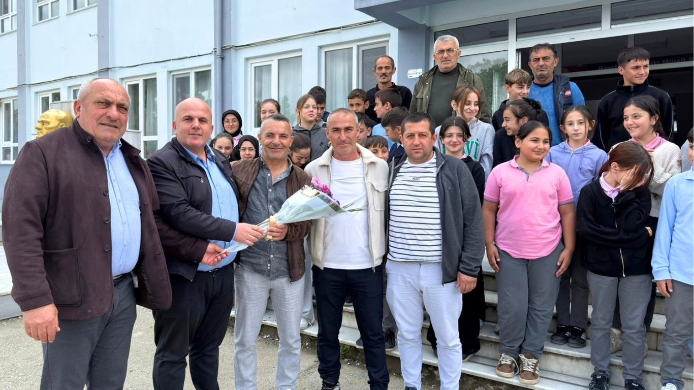 Şampiyonlardan Geleceğin Yıldızlarına Anlamlı Ziyaret: 