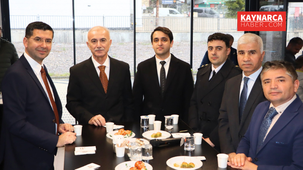 Kaynarca’da Bayramlaşma Programı Belli Oldu: Kaymakam Erdoğdu ve Başkan Yazgan’dan Davet