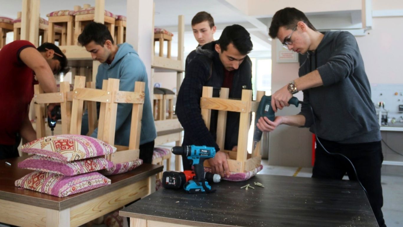 Kaynarca OSB'ye Yeni Meslek Lisesi ve MESEM Müjdesi