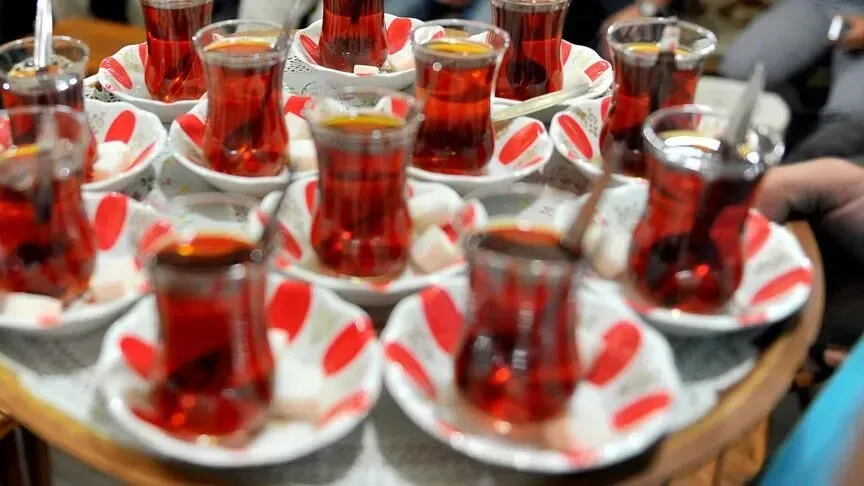 Kaynarca’da çaya zam geldi