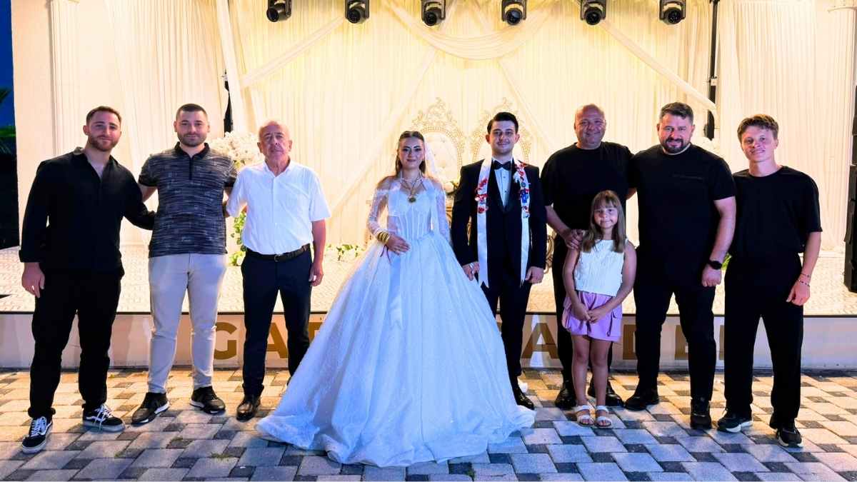 Kaynarcaspor Yönetimi, Kulüp Yöneticisi Yahya Özer’in Mutlu Gününü paylaştı