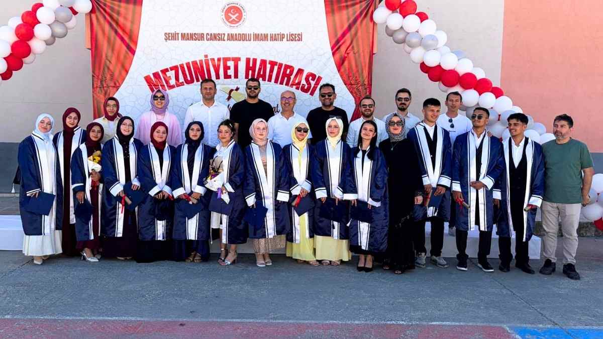 'KAYNARCA İMAM HATİP ŞOV YAPTI!'