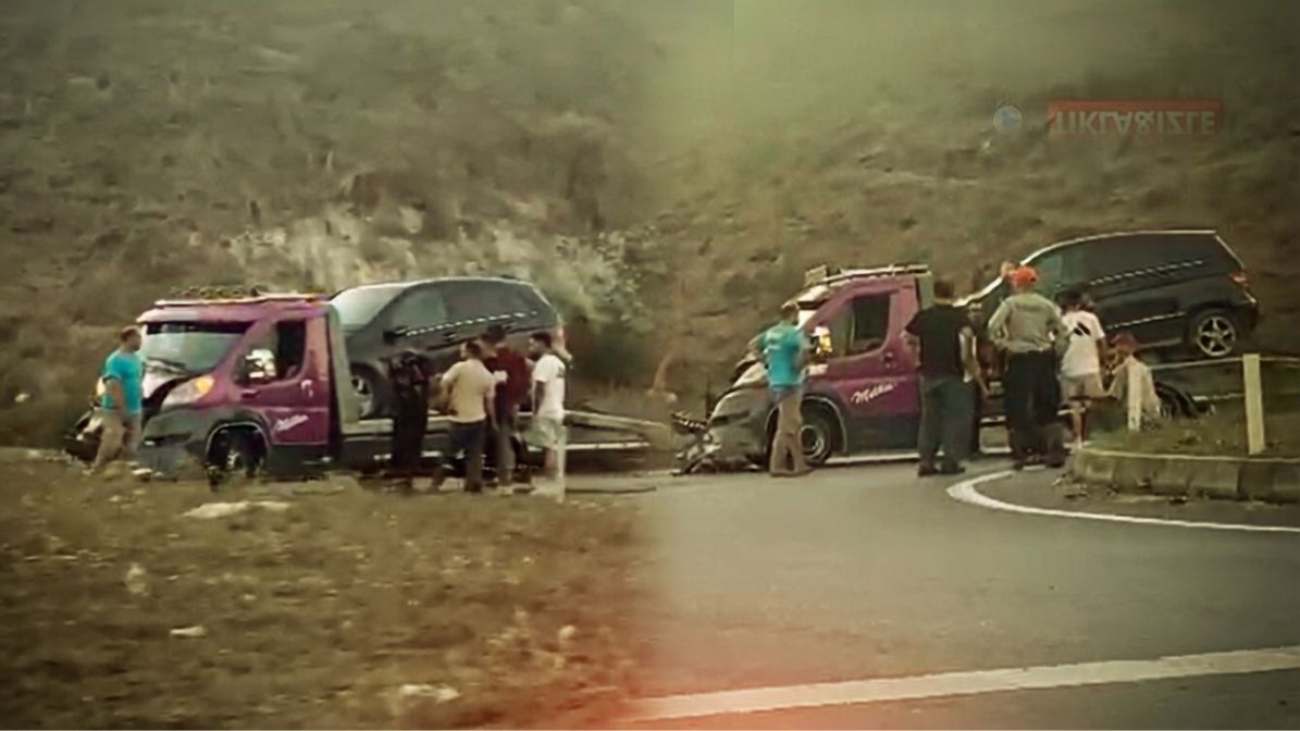 KAYNARCA-ADAPAZARI YOLUNDA TRAFİK KAZASI: TRAKTÖR İLE ÇEKİCİ ÇARPIŞTI