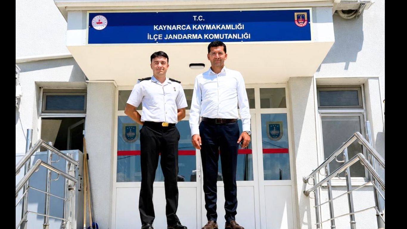 Kaynarca Jandarma Komutanı Üsteğmen Tunçdan’a Başkan Yazgan’dan Veda Ziyareti